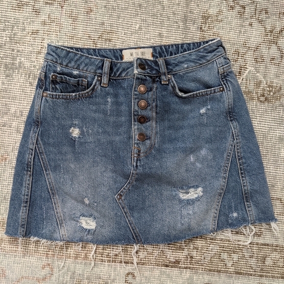 Free People Dresses & Skirts - WE THE FREE skirt || size 27